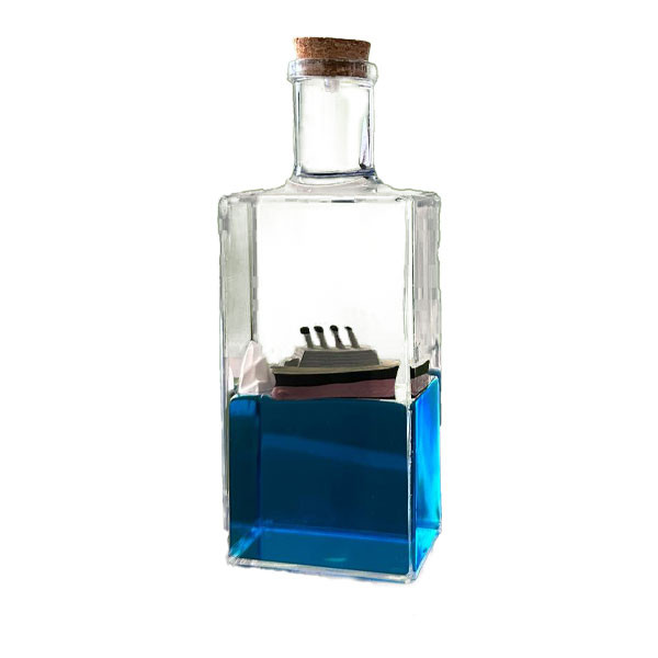 بطری کشتی تایتانیک