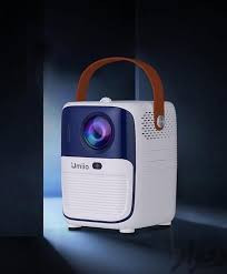 ویدئو پروژکتور اندروید قابل حمل Umiio مدل Q2