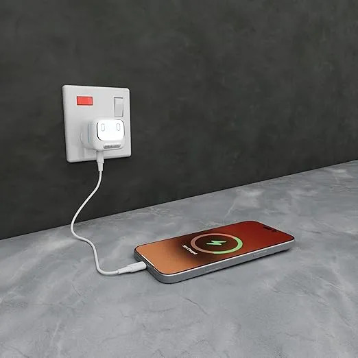 آداپتور شارژ 45 وات هوشمند پاورولوژی Powerology Lumix GaN AI Power Charger PWCUQC052WH